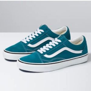 NEW IN BOX- Vans Old Skool in unique turquoise suede